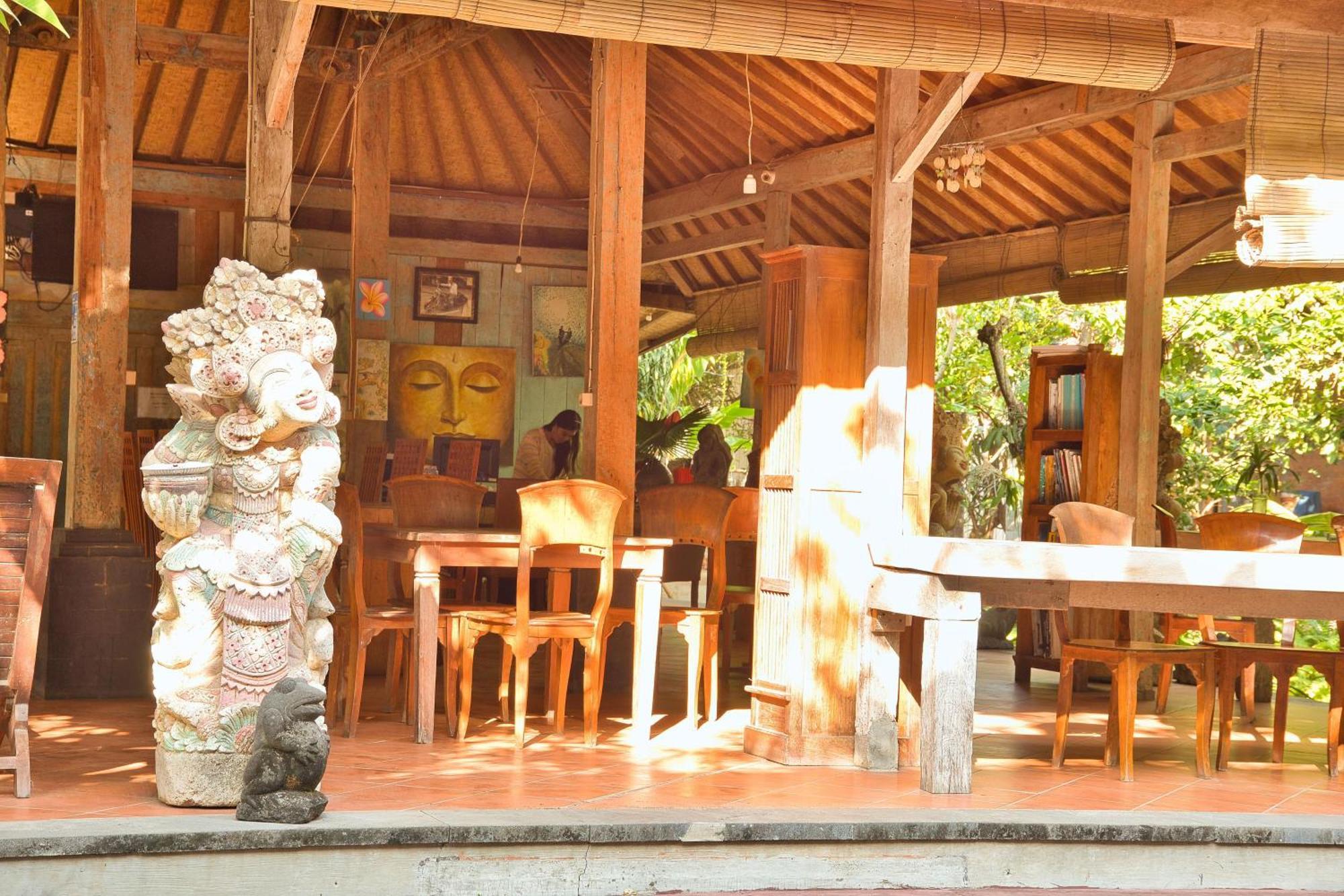 Bali Telaga Hati Yoga Healing And Retreat Center Hostel Sanur  Exterior photo